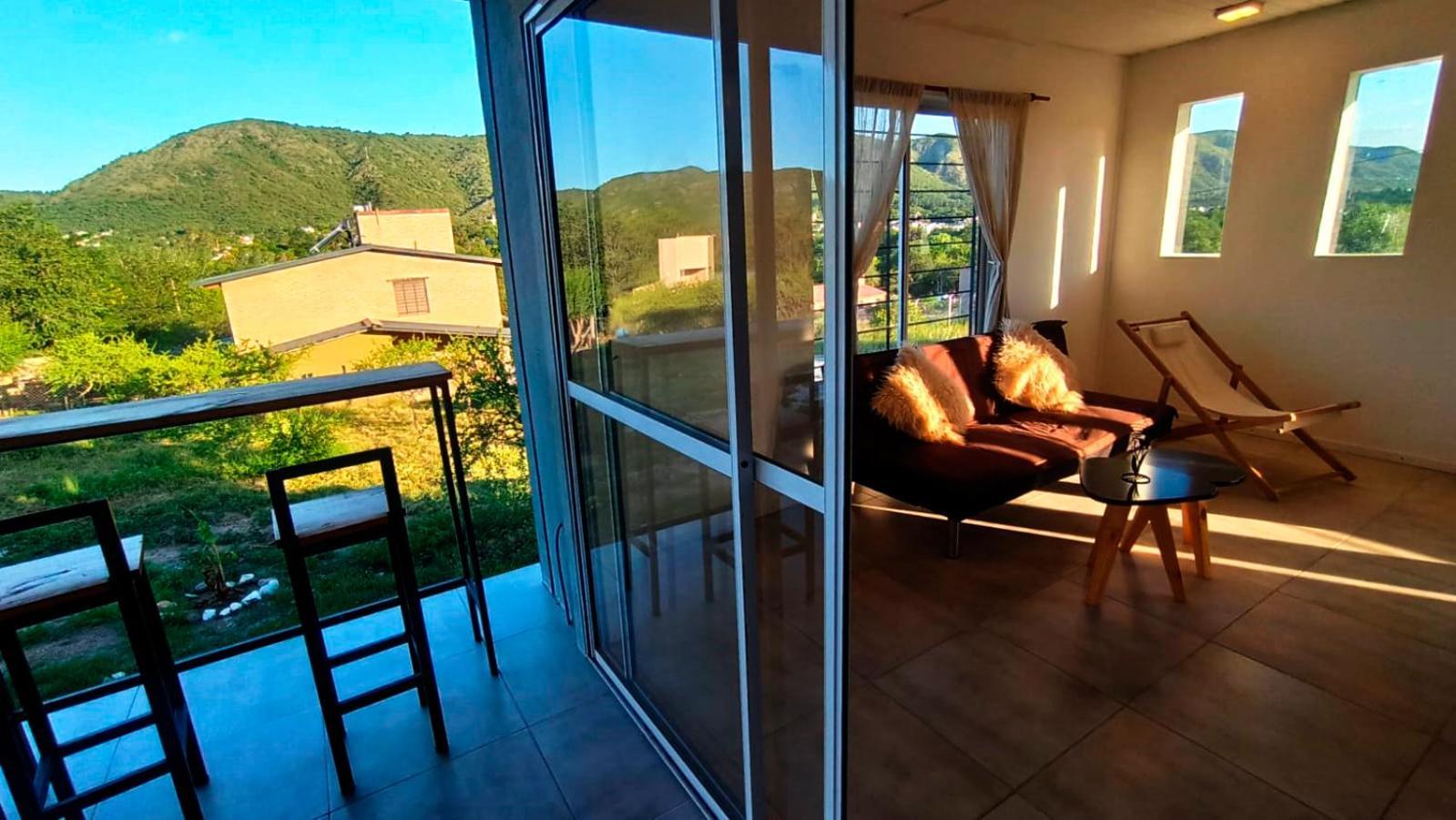 La Casita De Balcones *